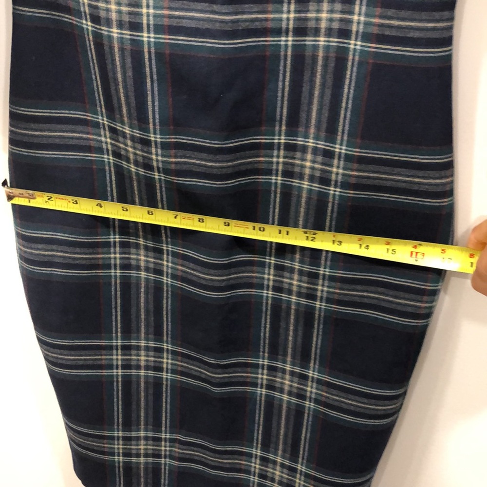 Dress - Picture 7 of 8